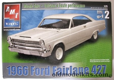 AMT 1/25 1966 Ford Fairlane 427, 31934 plastic model kit